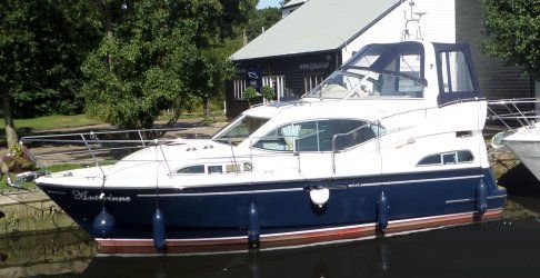 Haines 350 For Sale | Norfolk Yacht Agency | NYB1457