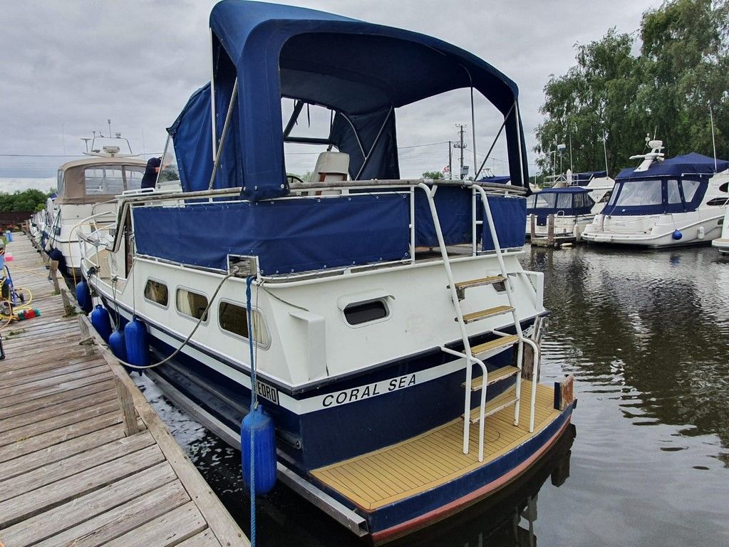 pedro motor yacht for sale