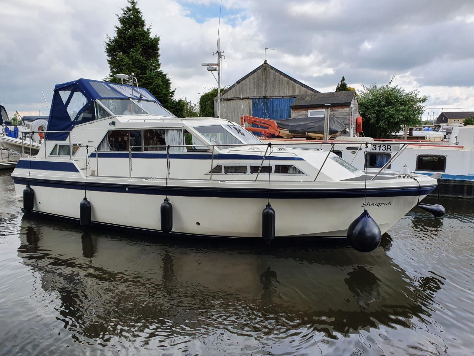 Broom 32 For Sale | Norfolk Yacht Agency | NYB87195